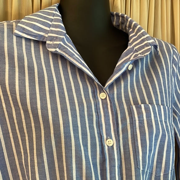 XS J. Crew Button Down Striped Blue Cotton Blouse 💙 - Picture 3 of 9